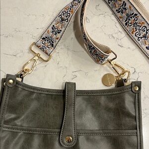 Elegant Milly Kate Gray Crossbody Bag with Patterned Strap